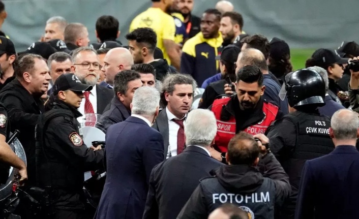 Fenerbahçe'den iki futbolcu ve İsmail Kartal'ın oğlu ifadeye çağrıldı!
