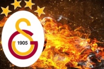 Galatasaray'ın canlı izlediği yıldız orta saha oyuncusu ortaya çıktı!