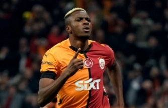 Victor Osimhen: "Galatasaray'a transferi gerçekleşirse bizim için heyecan verici olur, önemli bir oyuncu"